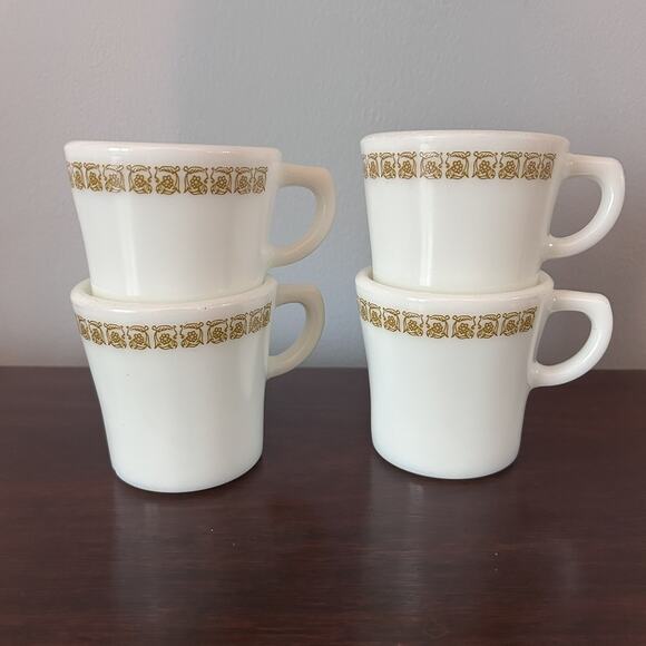 Vintage Pyrex Milk Glass Butterfly Gold D-Handle Coffee Tea Mugs Cups Set of 4 - Picture 1 of 8